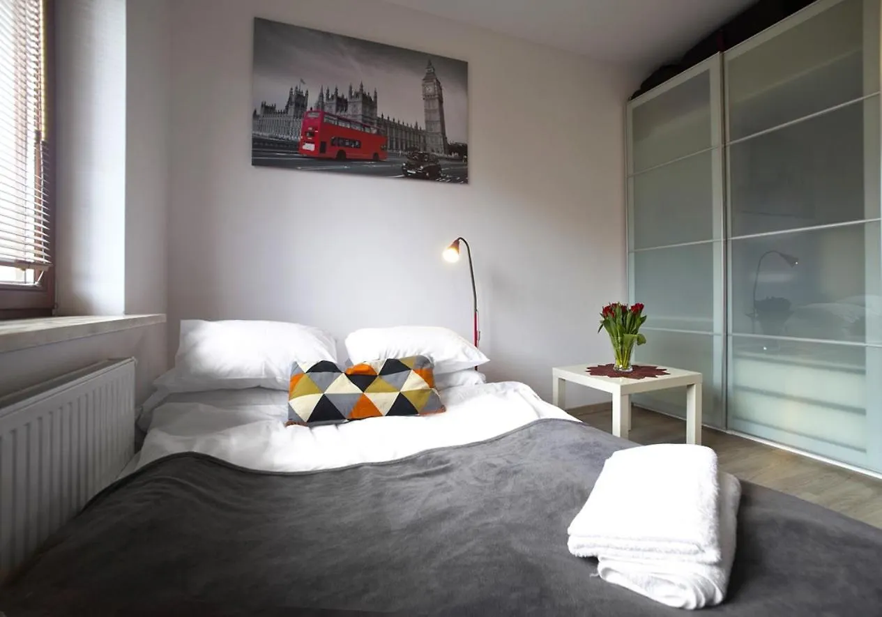 Apartment 1-Bed Klobucka P&O Serviced Apartments Warsaw Poland